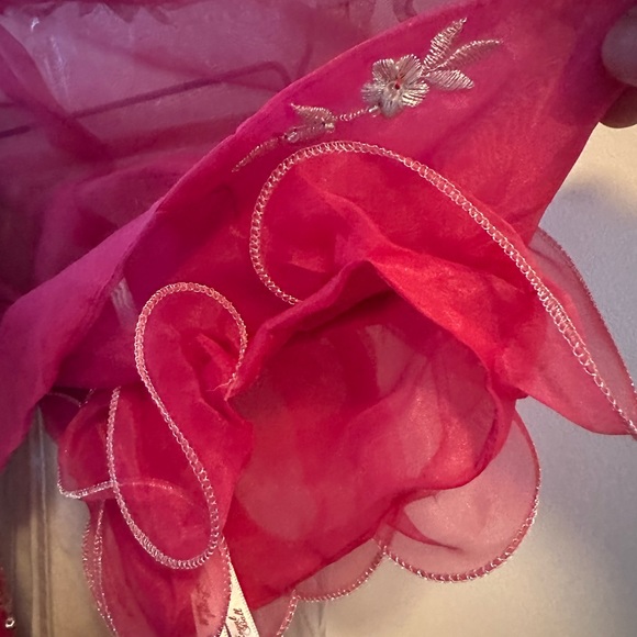 Pink Royal Ball Girls Gown Size 10 with jacket and slip like new - Picture 5 of 10